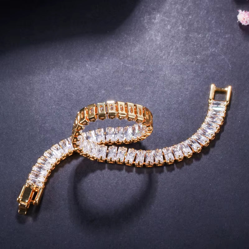 High Quality White Cubic Zirconia Stones Dubai Gold Plated Wedding Party Luxury Wrap Bangle and Bracelet for Women Jewelry Gifts